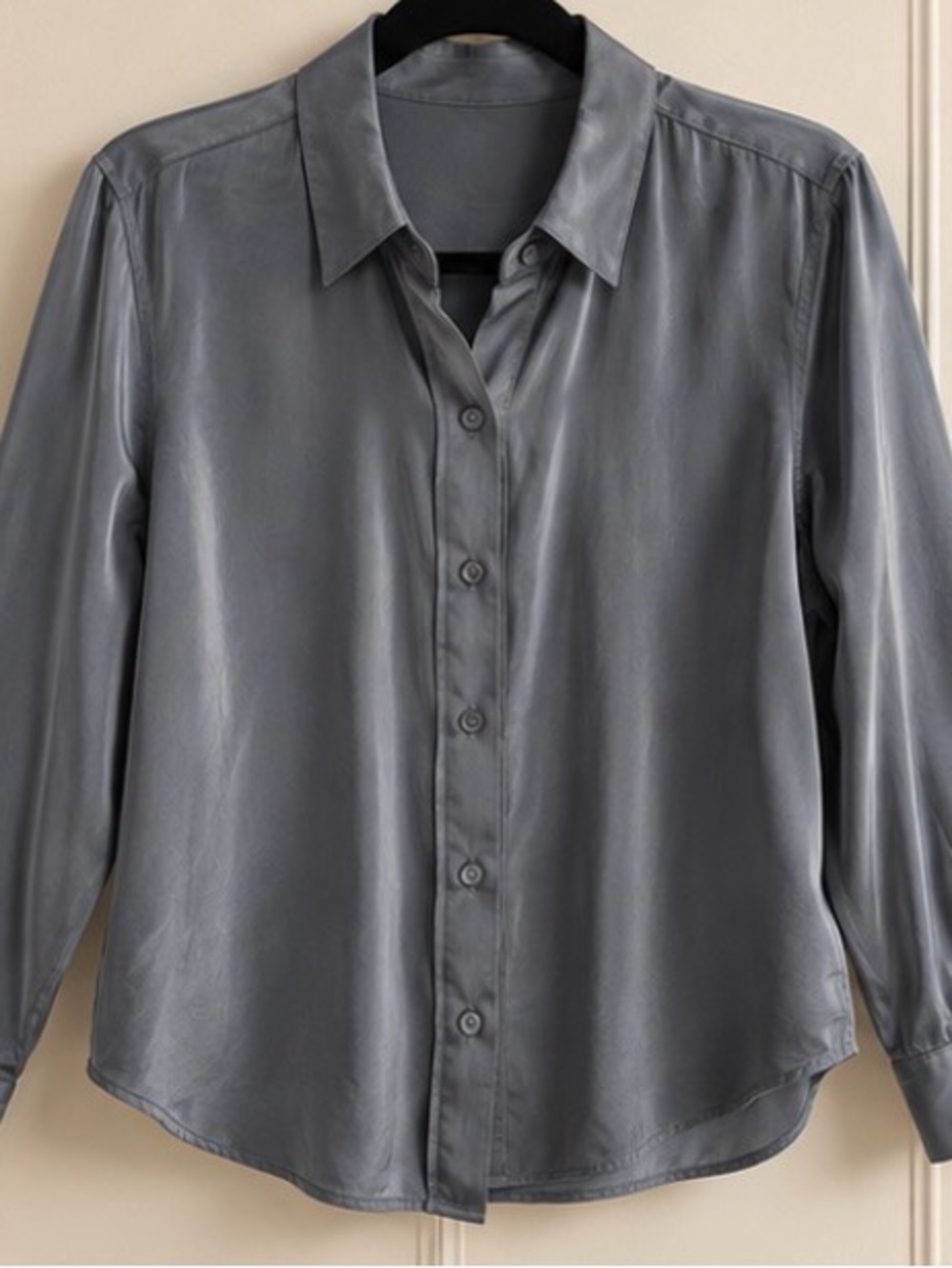 SATIN | Button-Up Shirt